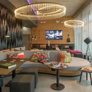 Hotel Moxy ****