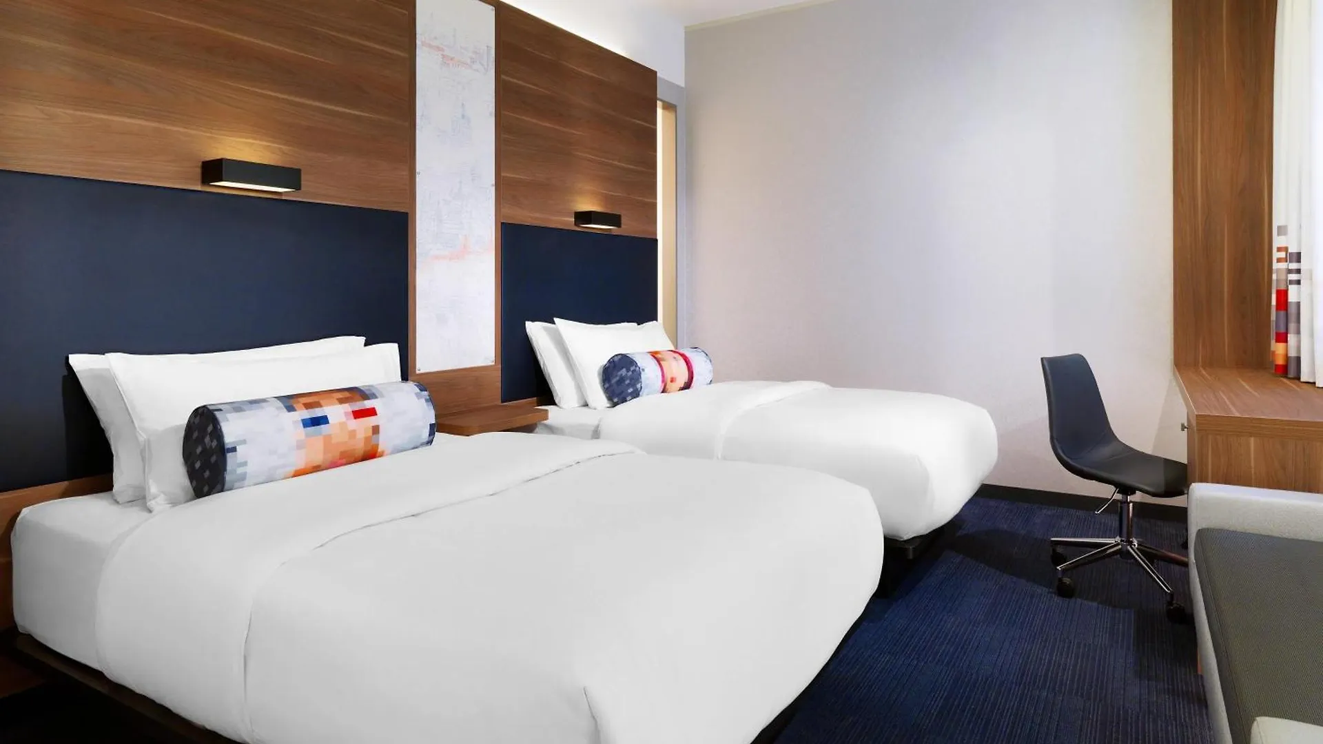 Aloft Muenchen Hotel  Munich