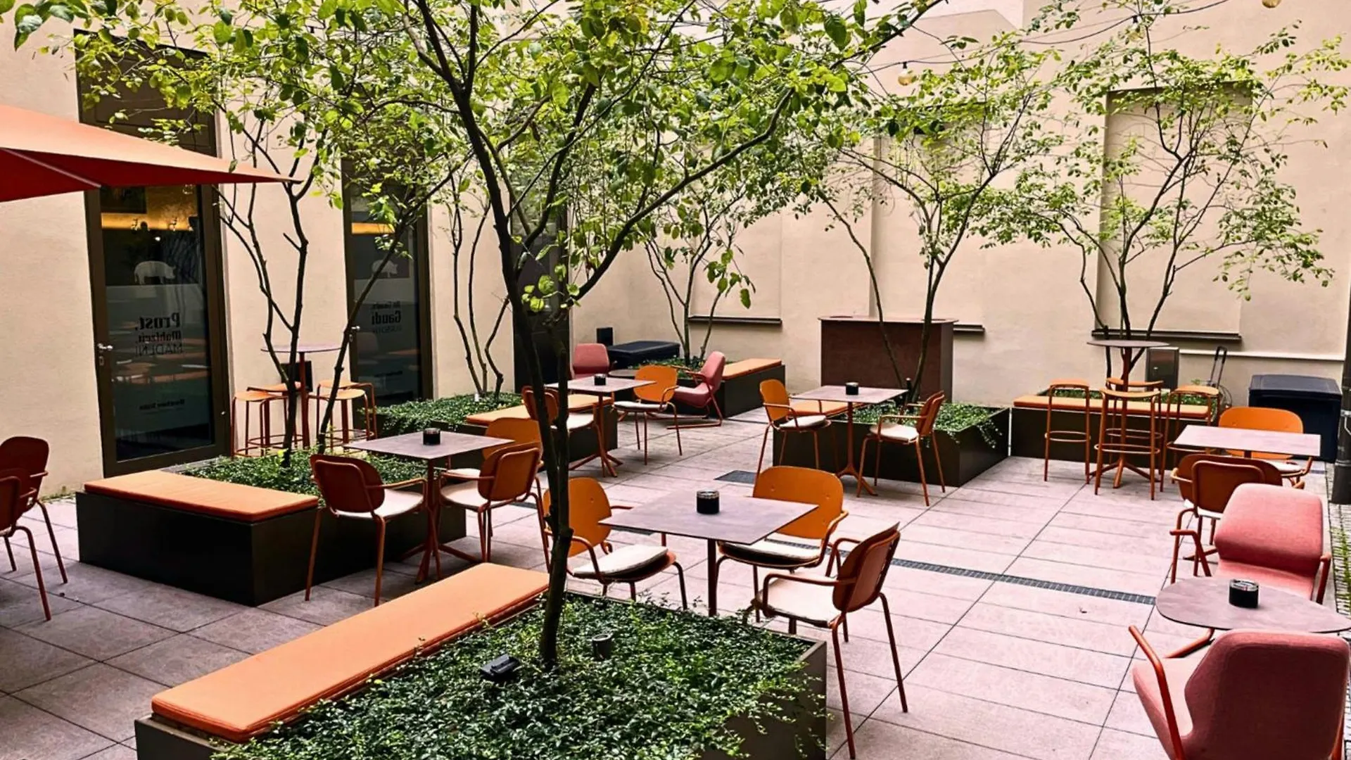 Aloft Muenchen Hotel